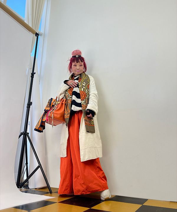 「レースの魔術師」小室しづか